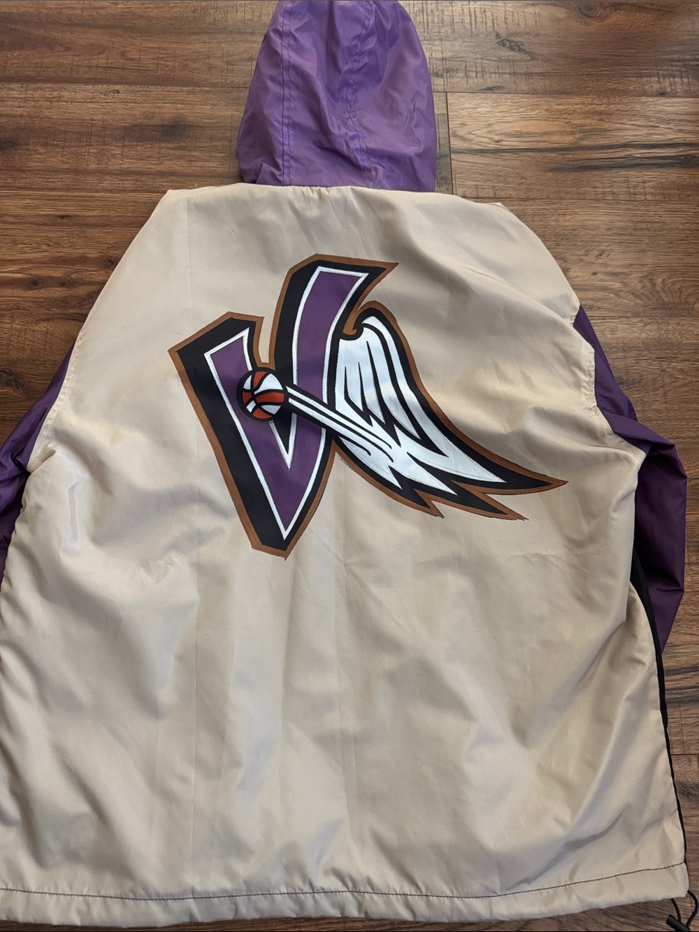 Adult WNBA Valkyries Purple Quarter-zip Windbreaker Pullover sz: XL - Picture 2 of 3